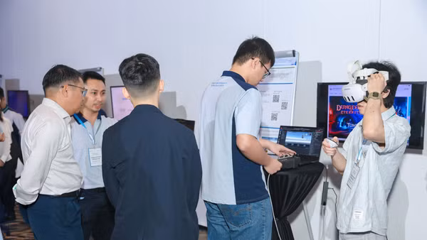 Ngày hội giới thiệu sản phẩm của Phòng thí nghiệm Trí tuệ nhân tạo ứng dụng Saigon AI Hub.