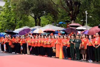 Hơn 1.300 người cao tuổi tham gia sự kiện. 