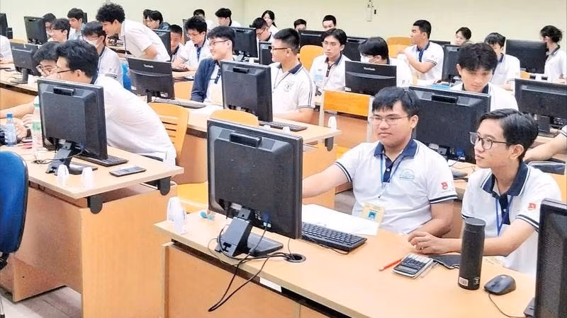 Học sinh Thành phố Hồ Chí Minh tham gia Hội thi tin học trẻ năm 2025. (Ảnh CTV)