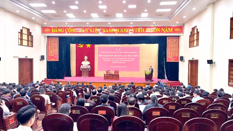 Hội nghị hiệp thương lần thứ nhất thỏa thuận về cơ cấu, thành phần, số lượng người được giới thiệu ứng cử đại biểu Quốc hội khóa XVI tại Ninh Bình.