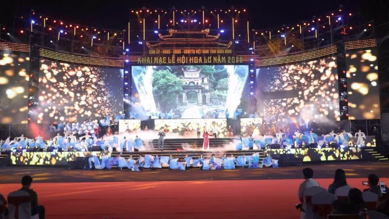 Chương trình nghệ thuật đặc sắc tại buổi lễ.