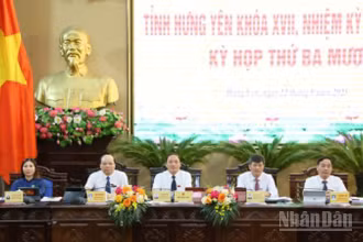 Hội đồng nhân dân tỉnh Hưng Yên thông qua chính sách hỗ trợ kinh phí cho hàng nghìn người từ tỉnh Thái Bình (trước đây) sang tỉnh Hưng Yên làm việc.