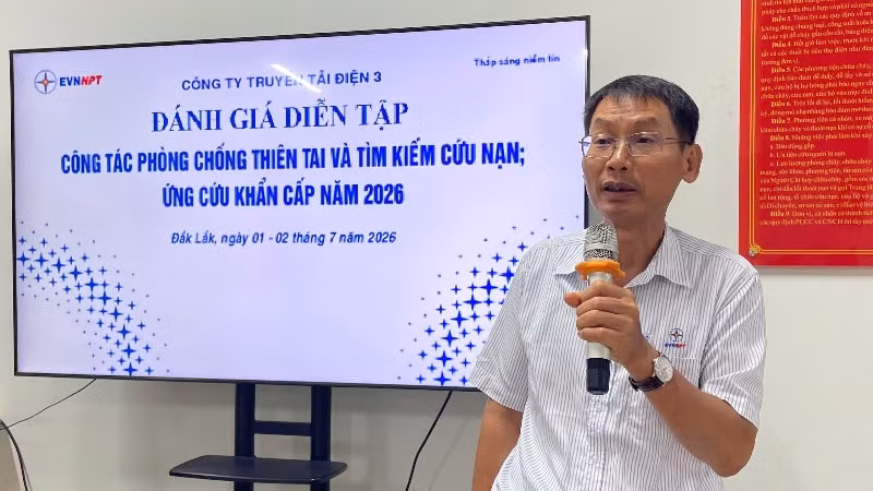 ong-ho-cong-pho-giam-doc-pho-ban-chi-huy-phong-thu-dan-su-ptc3-3264.jpg
