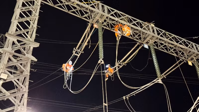 ve-sinh-bao-duong-thiet-bi-tram-bien-ap-220kv-phan-thiet-2-1838.jpg