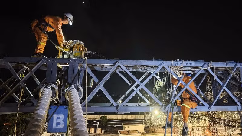 ve-sinh-bao-duong-thiet-bi-tram-bien-ap-220kv-phan-thiet-8266.jpg