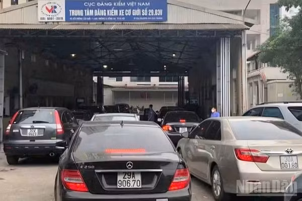 Hà Nội yêu cầu các cơ sở đăng kiểm trên địa bàn thực hiện nghiêm quy trình kiểm định. (Ảnh: QH)