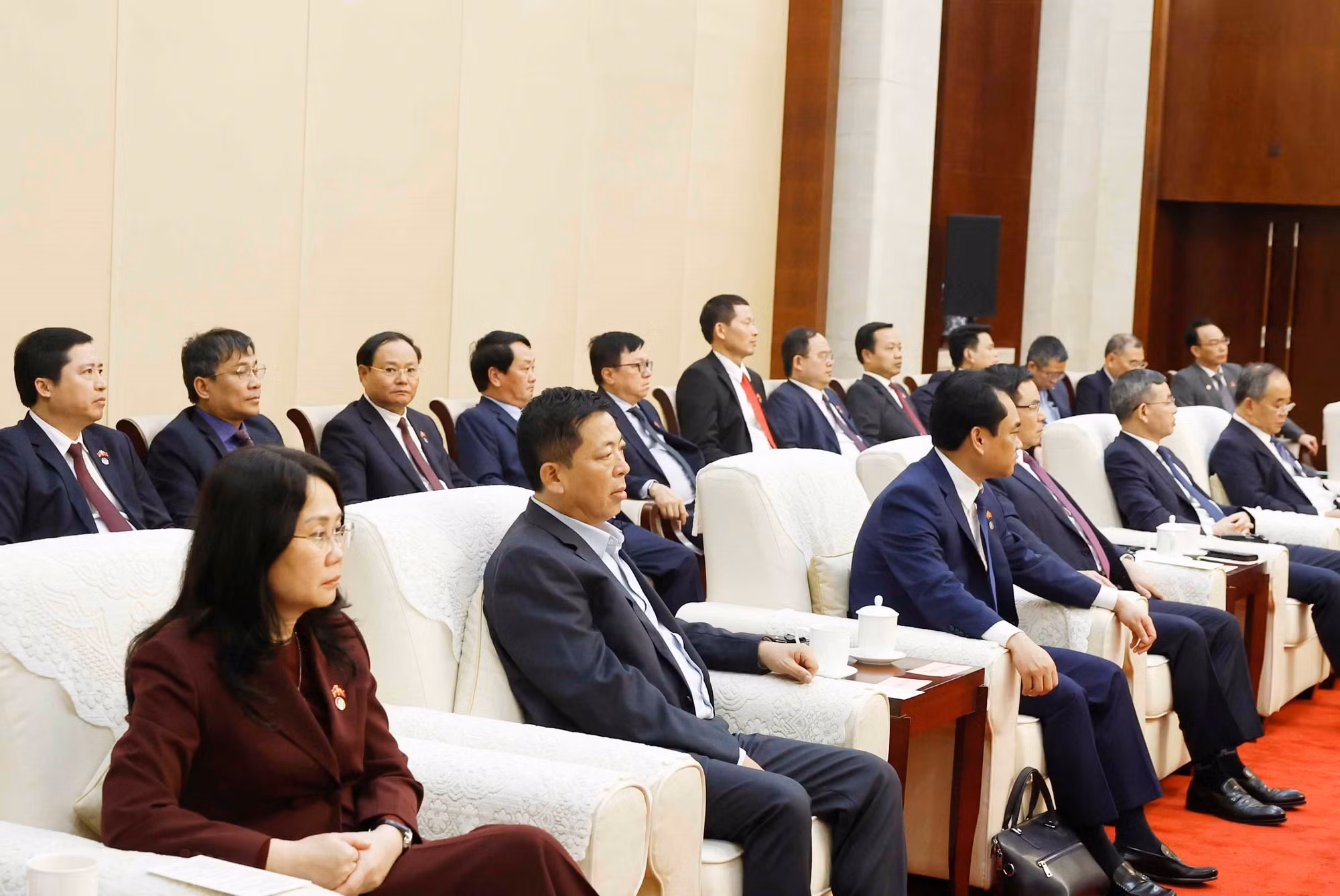 vna-potal-tong-bi-thu-chu-tich-nuoc-to-lam-hoi-kien-dong-chi-tran-cuong-uy-vien-trung-uong-dang-bi-thu-khu-uy-khu-tu-tri-dan-toc-choang-quang-tay-8705857.jpg