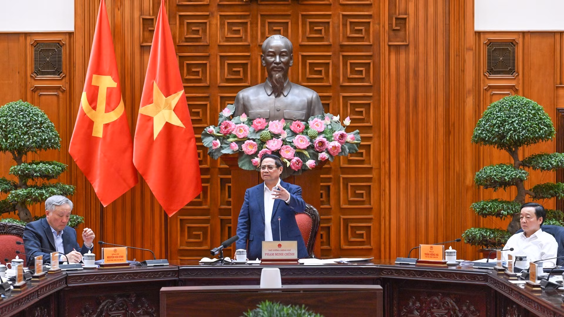 Thủ tướng Phạm Minh Chính dự và chủ trì hội nghị.