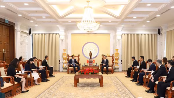 Quang cảnh buổi tiếp. (Ảnh: MAI ĐỈNH)