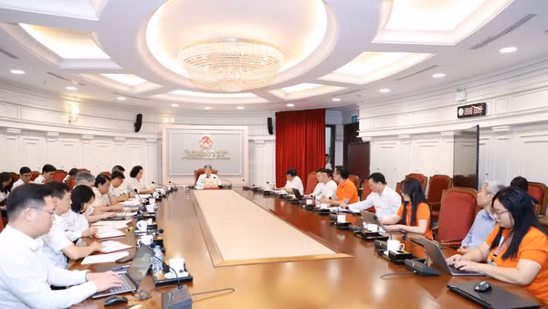 Quang cảnh phiên họp. (Ảnh: MAI ĐỈNH)