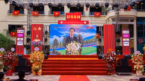 Lễ khai giảng năm học 2026-2027 tại Trường đại học Khoa học Xã hội và Nhân văn, Đại học Quốc gia Hà Nội. (Ảnh: Ban tổ chức)