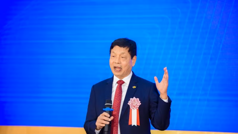 fpt5-8197.jpg