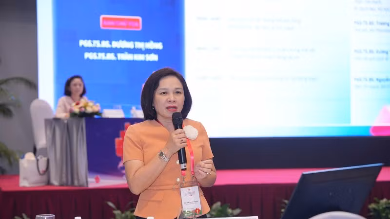 pgstsbs-duong-thi-hong-2203.jpg