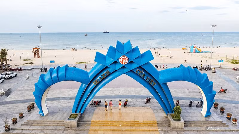 Du lịch Cửa Việt luôn hấp dẫn, được đánh thức trong con mắt các nhà đầu tư và du khách.
