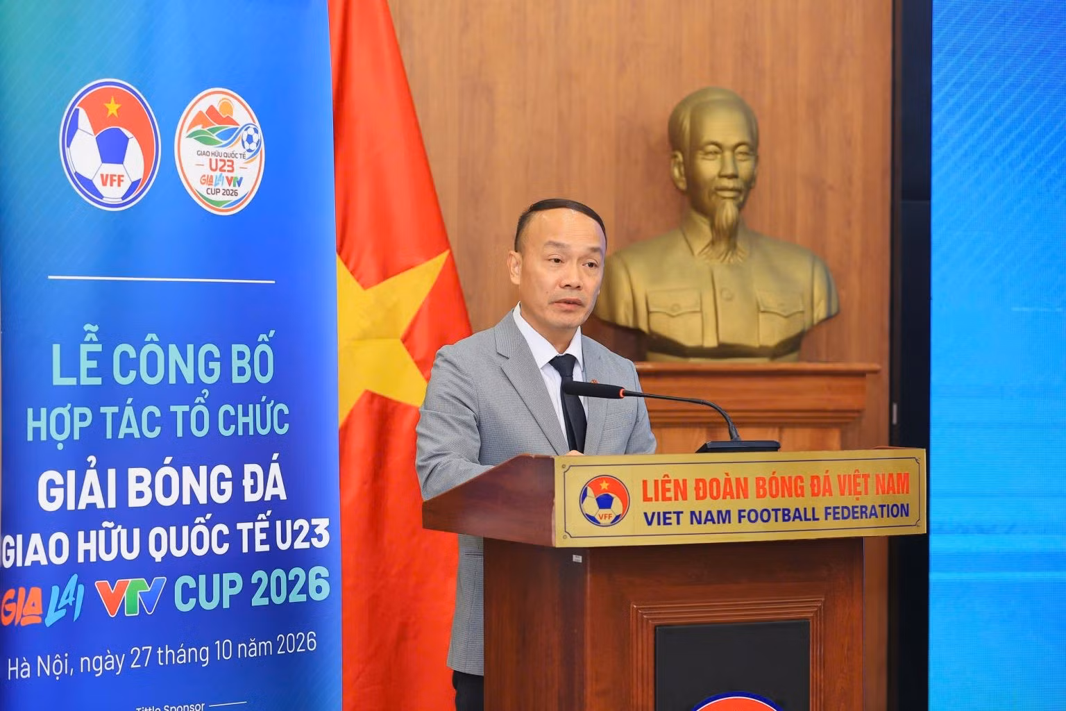 27-10-ong-nguyen-van-phu-tong-thu-ky-ldbdvn.jpg