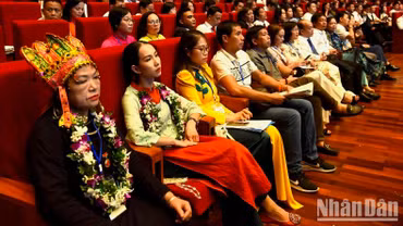 Các đại biểu tham gia Hội nghị Tuyên dương gương điển hình tiên tiến trong lĩnh vực văn hóa toàn quốc năm 2023. (Ảnh: Trần Hải)