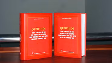 Cuốn sách “Quốc hội trong tiến trình đổi mới đáp ứng yêu cầu xây dựng, hoàn thiện Nhà nước pháp quyền xã hội chủ nghĩa Việt Nam” của Tổng Bí thư Nguyễn Phú Trọng tiếp tục định hướng cho Quốc hội không ngừng đổi mới và phát triển