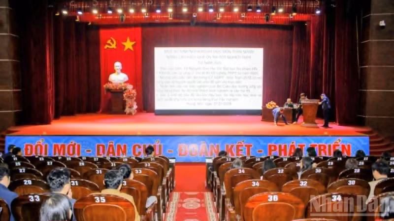 Quang cảnh lớp tập huấn.