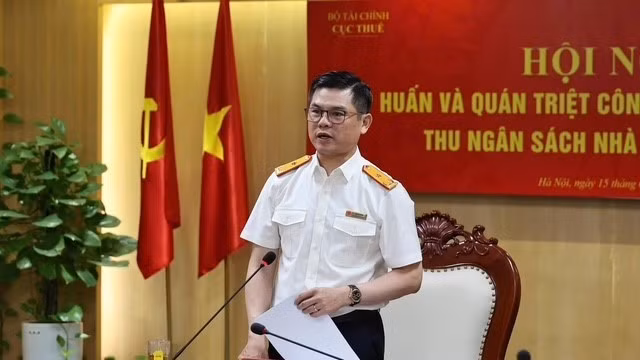 Phó Cục trưởng Cục Thuế Vũ Chí Hùng phát biểu chỉ đạo hội nghị.