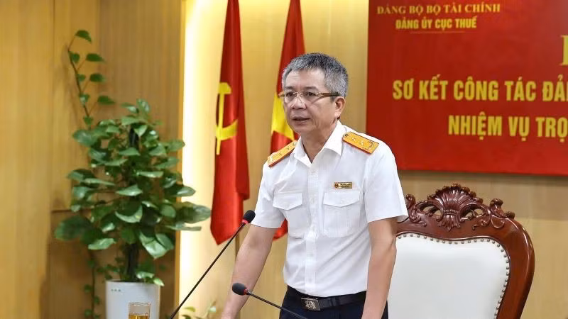 Bí thư Đảng ủy, Cục trưởng Cục Thuế Mai Xuân Thành phát biểu chỉ đạo tại hội nghị.