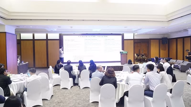 Quang cảnh buổi tọa đàm