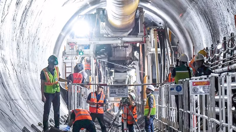 Robot TBM của Công ty cổ phần FECON đang thi công hầm ngầm metro Nhổn-ga Hà Nội.