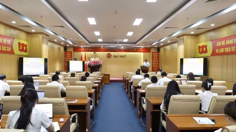 Lớp tập huấn lần này có 52 công chức thuộc các Ban, đơn vị trực thuộc Cục Thuế tham gia.