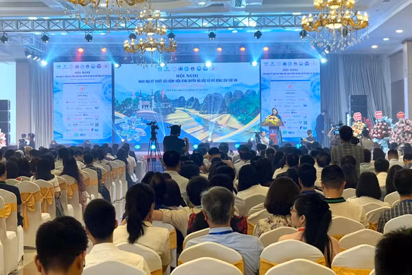 Quang cảnh hội nghị. (Ảnh: YẾN TRINH)