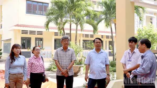 Lãnh đạo tỉnh Lâm Đồng kiểm tra tiến độ dự án Trường phổ thông Dân tộc nội trú tỉnh.