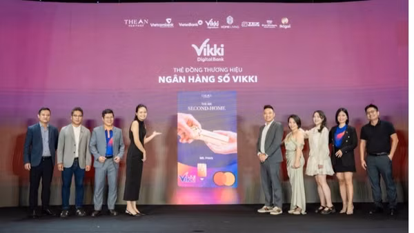 Lễ công bố hợp tác chiến lược và ra mắt thẻ đồng thương hiệu giữa The An Group và Ngân hàng số Vikki. (Nguồn: The An Group)