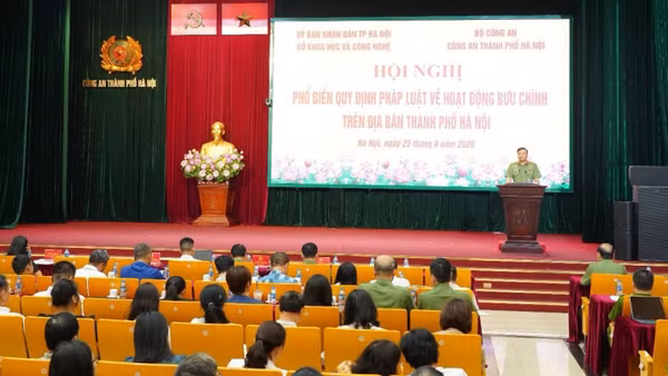 Toàn cảnh hội nghị. (Ảnh: Công an Hà Nội)