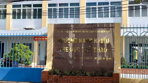 Cơ quan cảnh sát điều tra đã khởi tố, bắt tạm giam 3 bị can trong vụ án xảy ra tại Trường Năng khiếu Thể dục thể thao tỉnh Bến Tre. (Ảnh: HOÀNG TRUNG)