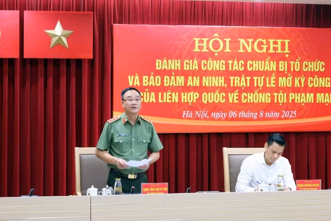 Thứ trưởng Phạm Thế Tùng phát biểu chỉ đạo hội nghị.