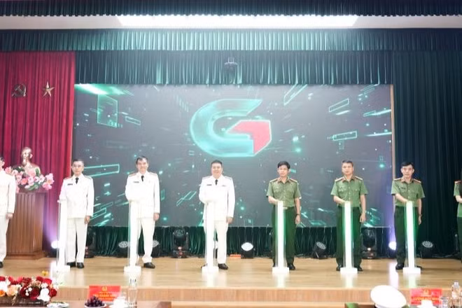 Lễ công bố thay đổi thương hiệu sang Tổng công ty Công nghệ Công nghiệp Toàn cầu. (Ảnh: GTINX) 