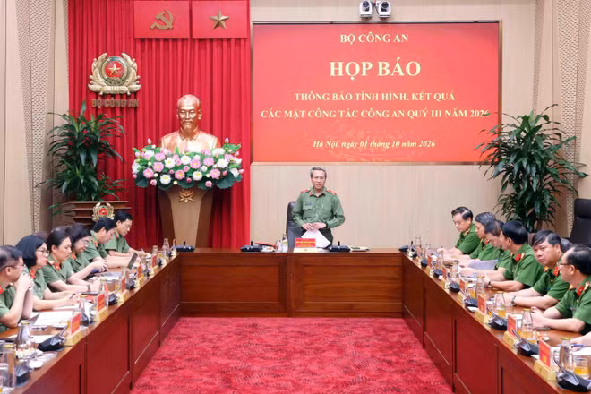 Toàn cảnh họp báo. (Ảnh: KIÊN PHẠM)