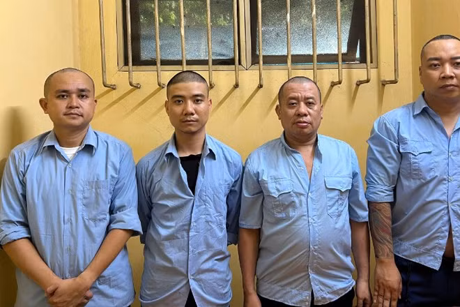 Bốn đối tượng bị bắt.