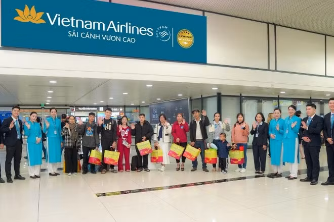 Tổ chức Công đoàn hỗ trợ 1.000 vé máy bay dịp Tết Bính Ngọ cho người lao động có hoàn cảnh khó khăn.