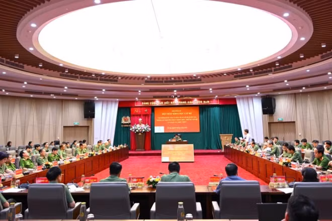 Toàn cảnh hội thảo.