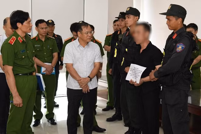 Thượng tướng Nguyễn Văn Long trực tiếp kiểm tra, chỉ đạo mở rộng điều tra chuyên án.