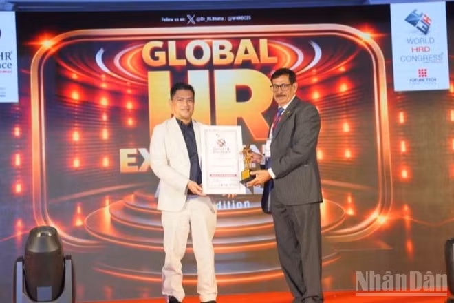 Hãng hàng không Vietjet đã được World HRD Congress & Awards vinh danh với ba giải thưởng quốc tế danh giá.