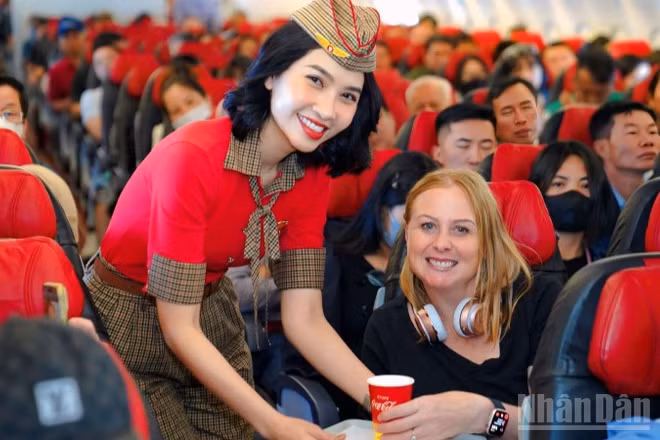 Tiếp viên hàng không Vietjet.