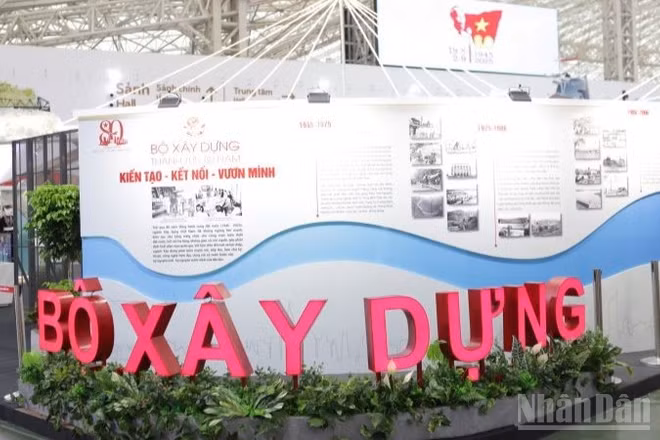 Bộ Xây dựng giới thiệu, trưng bày thành tựu của ngành tại 2 phân khu: Phân khu “Kiến tạo phát triển” và phân khu “Khát vọng bầu trời” tại Triển lãm thành tựu đất nước 80 năm.