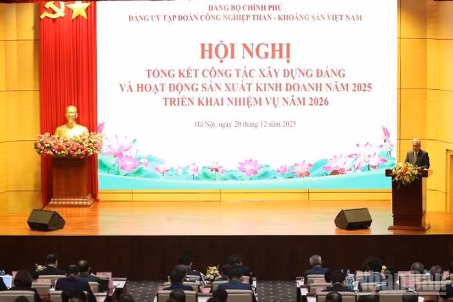 Quang cảnh hội nghị tổng kết.