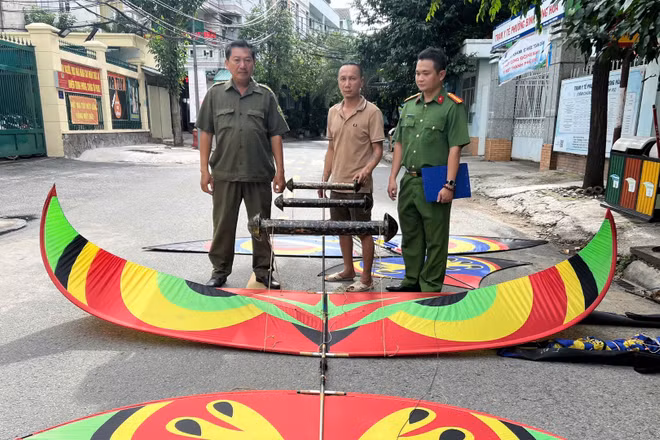 Hình ảnh chiếc diều được cho là gây ảnh hưởng rất lớn đến an toàn hàng không xảy ra tại sân bay quốc tế Tân Sơn Nhất. (Ảnh: Công an cung cấp)