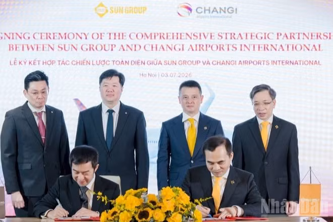 Sun Group và CAI ký Biên bản ghi nhớ Hợp tác chiến lược toàn diện về phát triển và vận hành sân bay.
