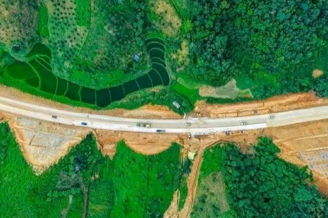 Một đoạn tuyến đường cao tốc Đồng Đăng-Trà Lĩnh, huy động vốn và triển khai theo mô hình PPP++.