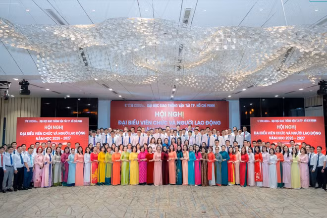 Hội nghị đại biểu viên chức, người lao động năm học 2026-2027 của UTH diễn ra trong không khí đoàn kết, sôi nổi. (Ảnh: UTH)