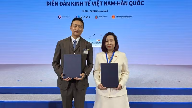 TRV hợp tác với SR (Hàn Quốc) trong phát triển nguồn nhân lực; phát triển và chuyển giao công nghệ; trong lĩnh vực đường sắt (đường sắt cao tốc và đường sắt đô thị).