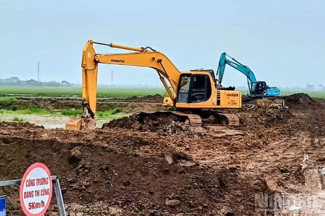 Thi công hạ tầng cụm công nghiệp Bình Minh (xã Kiến Xương, tỉnh Hưng Yên).