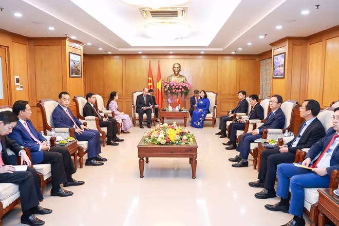 Toàn cảnh buổi tiếp. (Ảnh: Ủy ban Trung ương Mặt trận Tổ quốc Việt Nam cung cấp)